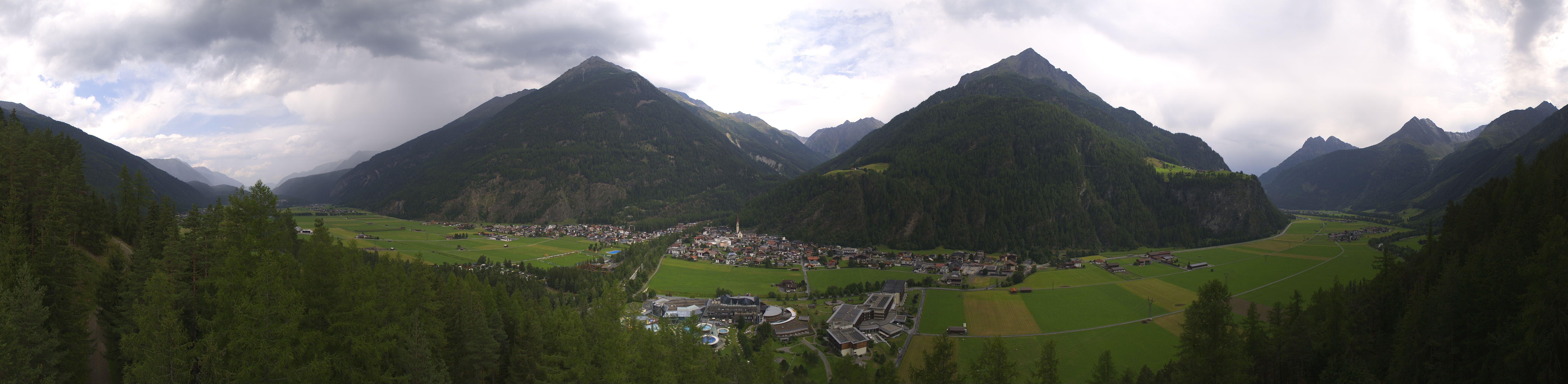 Archiv Foto Webcam Blick auf Längenfeld