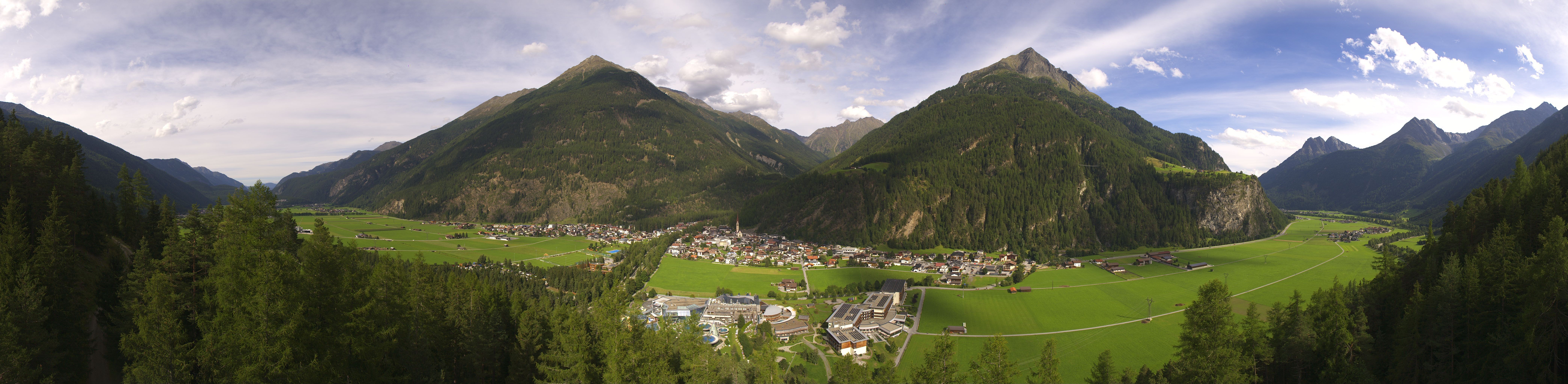 Archiv Foto Webcam Blick auf Längenfeld