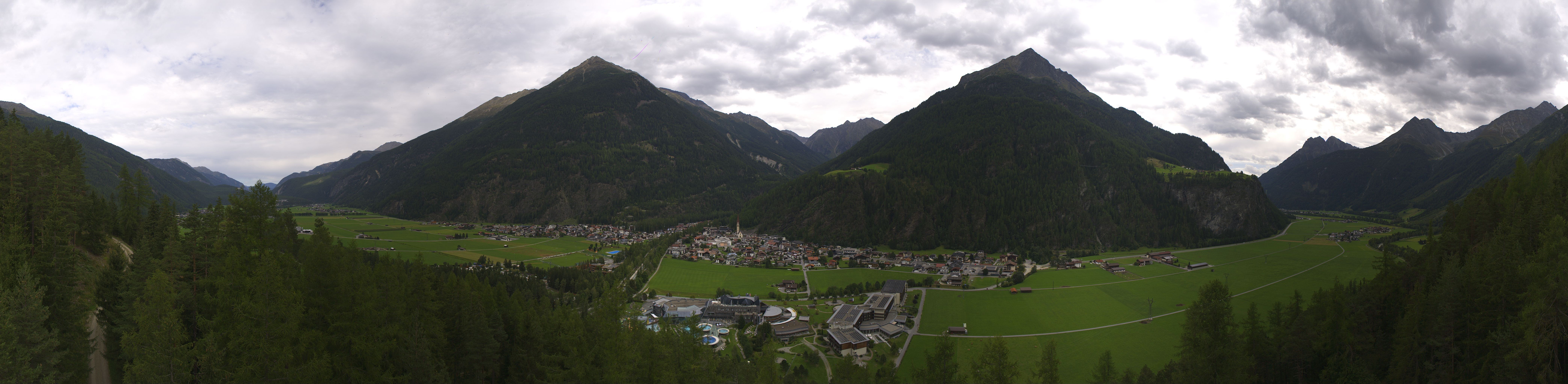 Archiv Foto Webcam Blick auf Längenfeld