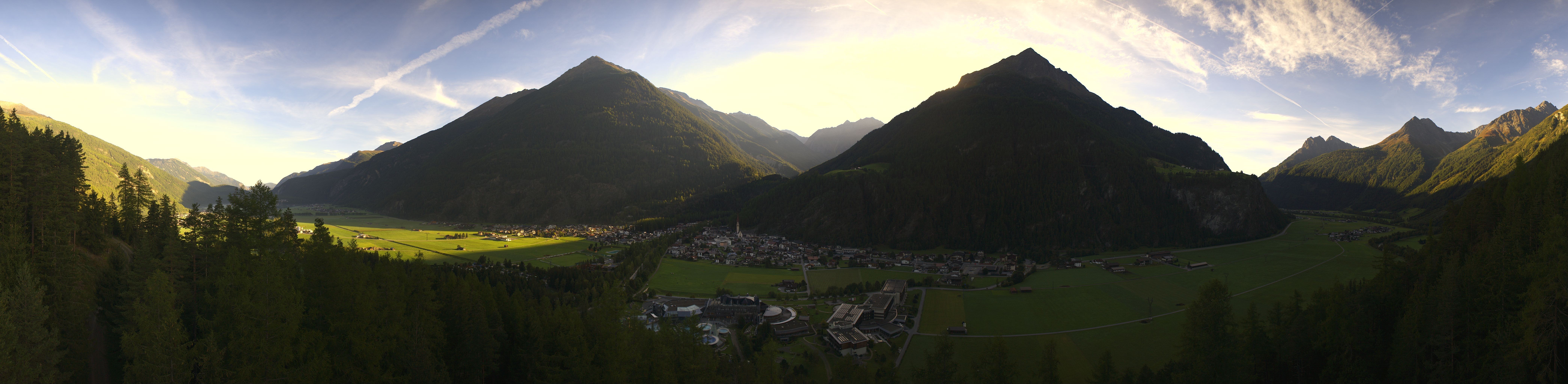 Archiv Foto Webcam Blick auf Längenfeld
