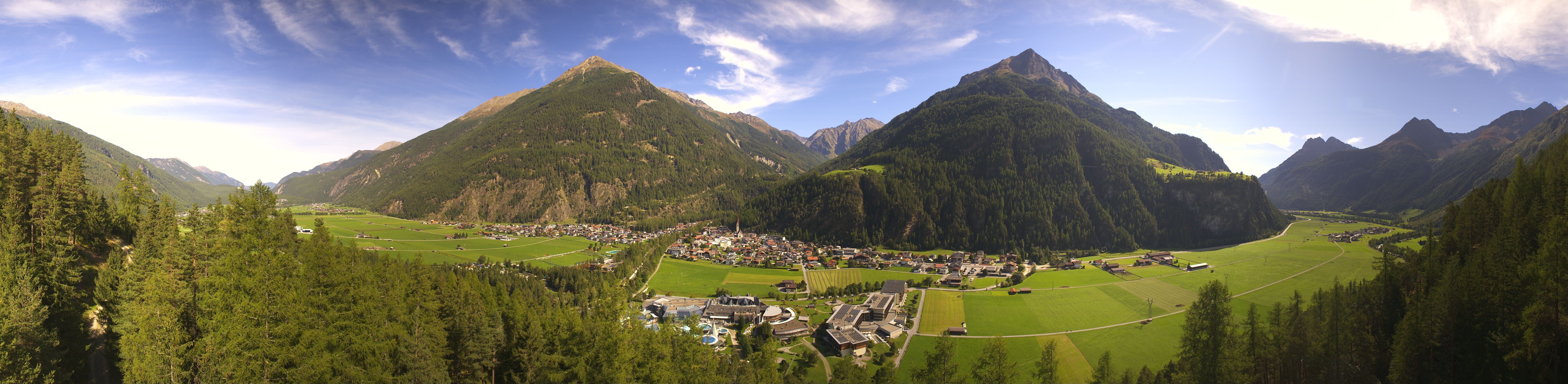 Archiv Foto Webcam Blick auf Längenfeld