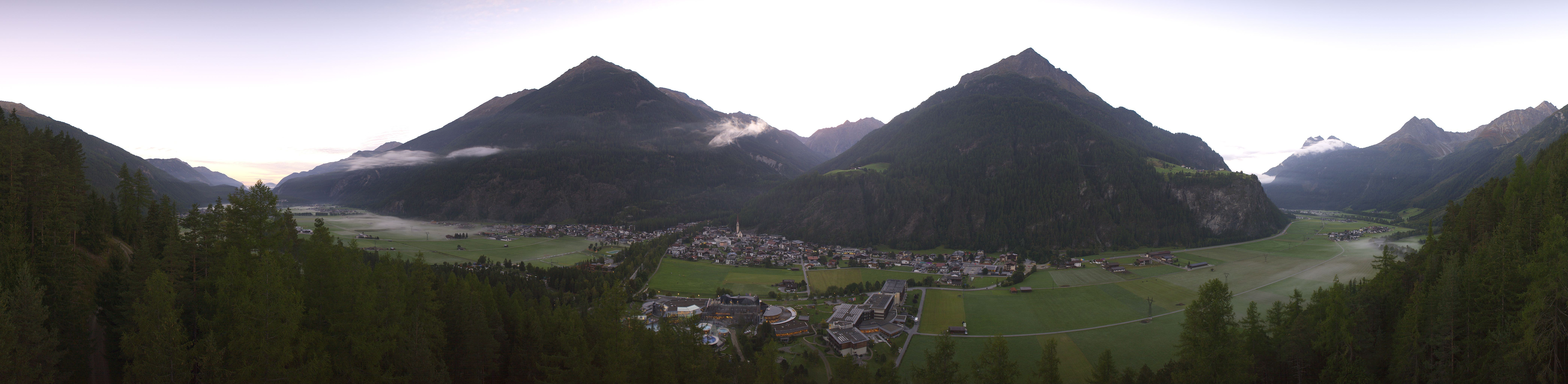 Archiv Foto Webcam Blick auf Längenfeld