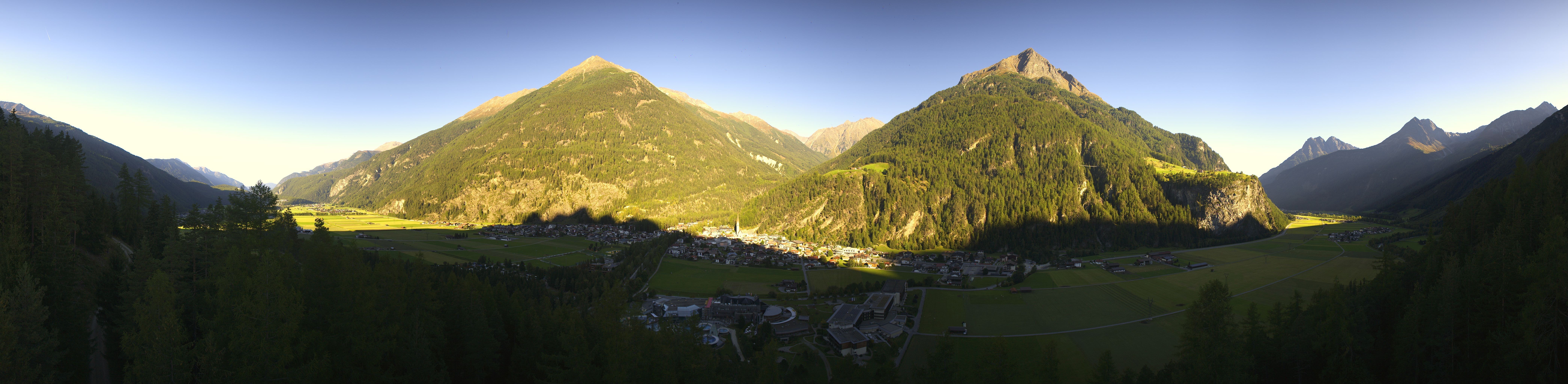 Archiv Foto Webcam Blick auf Längenfeld