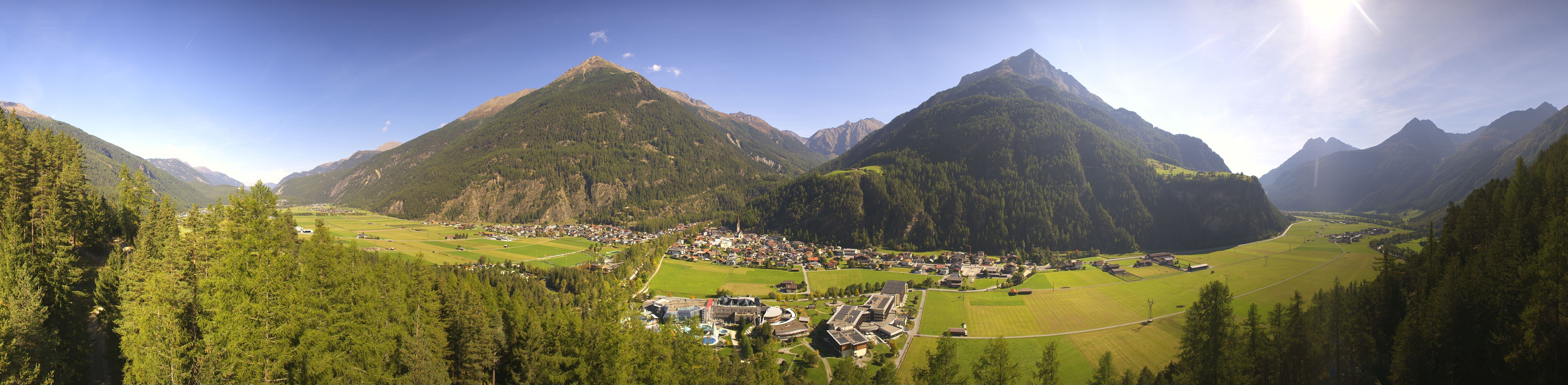 Archiv Foto Webcam Blick auf Längenfeld