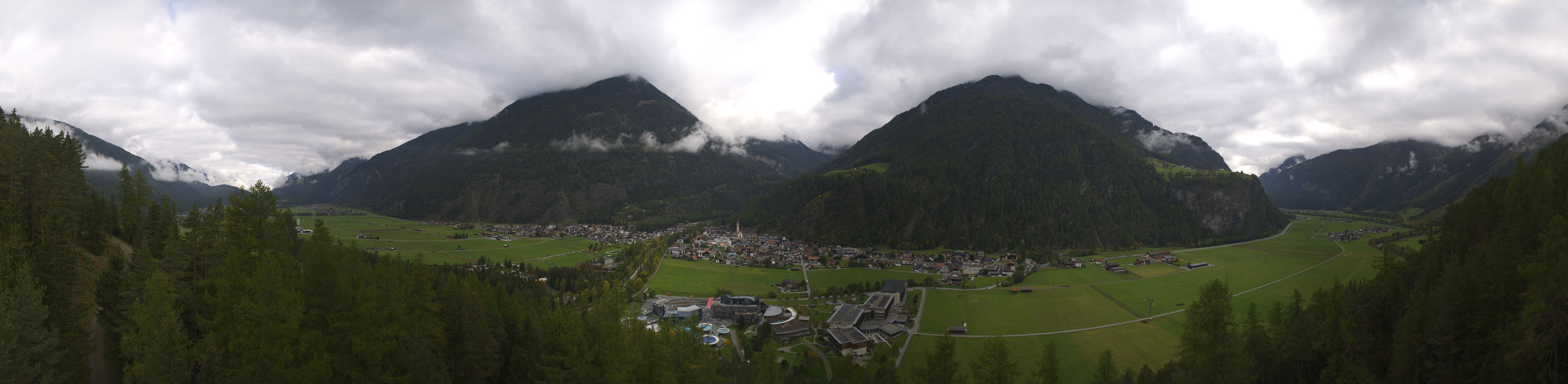 Archiv Foto Webcam Blick auf Längenfeld