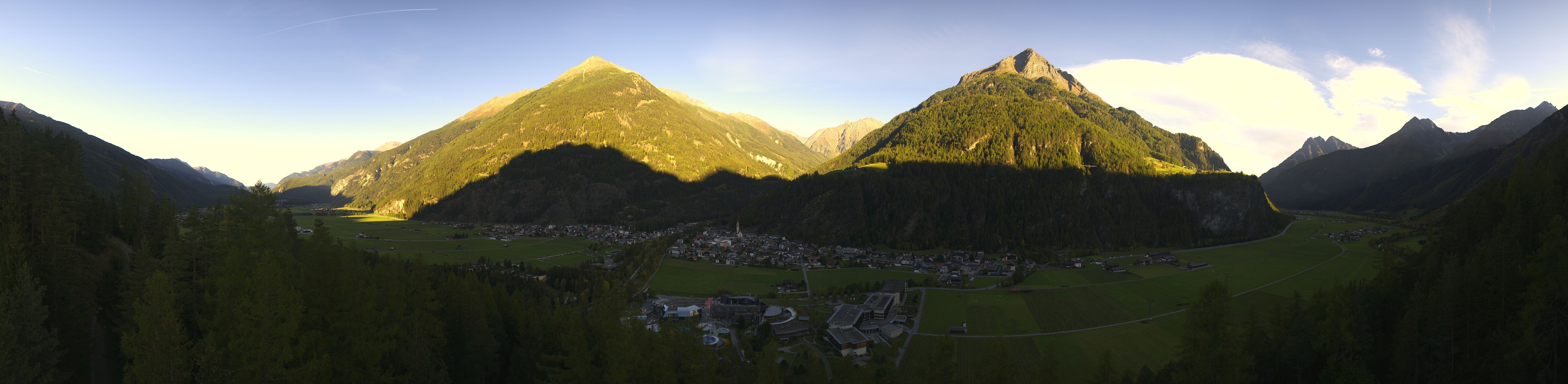 Archiv Foto Webcam Blick auf Längenfeld