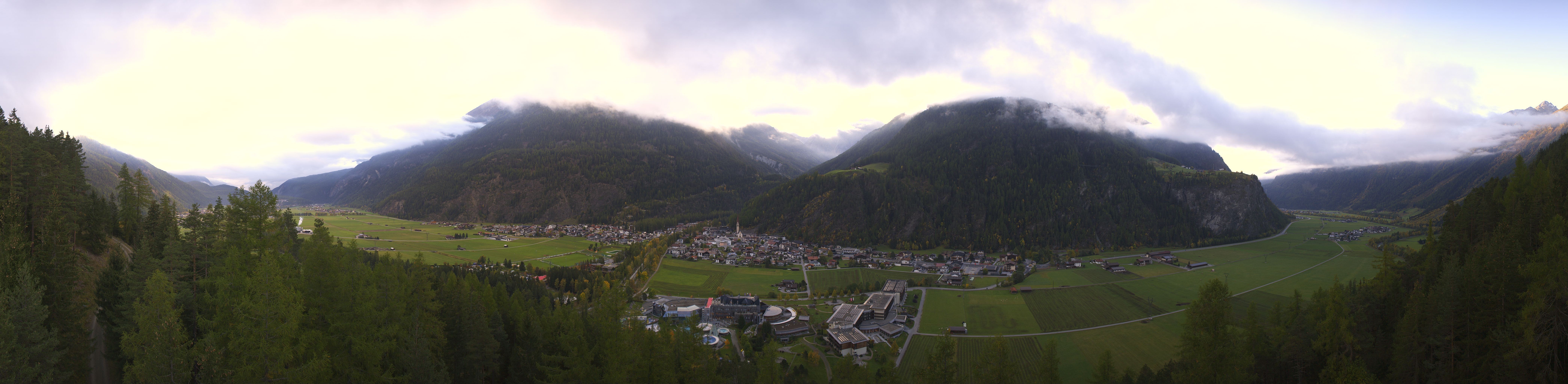 Archiv Foto Webcam Blick auf Längenfeld
