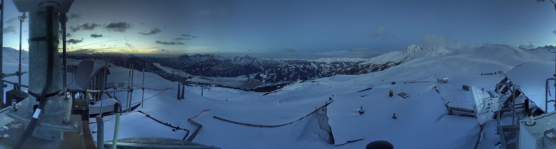 Archiv Foto Webcam Lienz: Panorama Zettersfeld