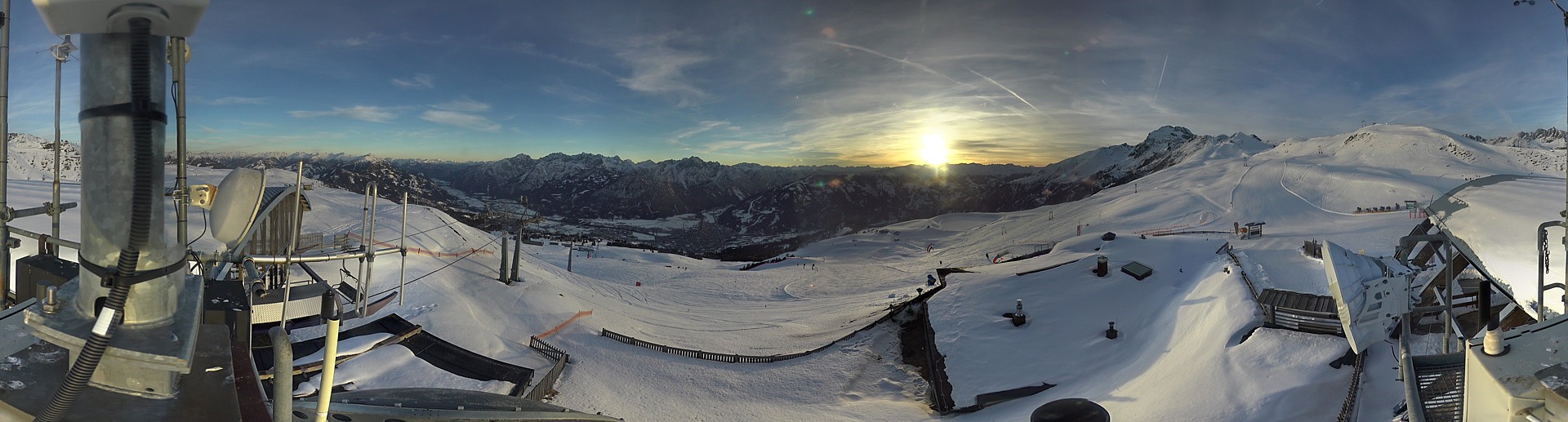 Archiv Foto Webcam Lienz: Panorama Zettersfeld