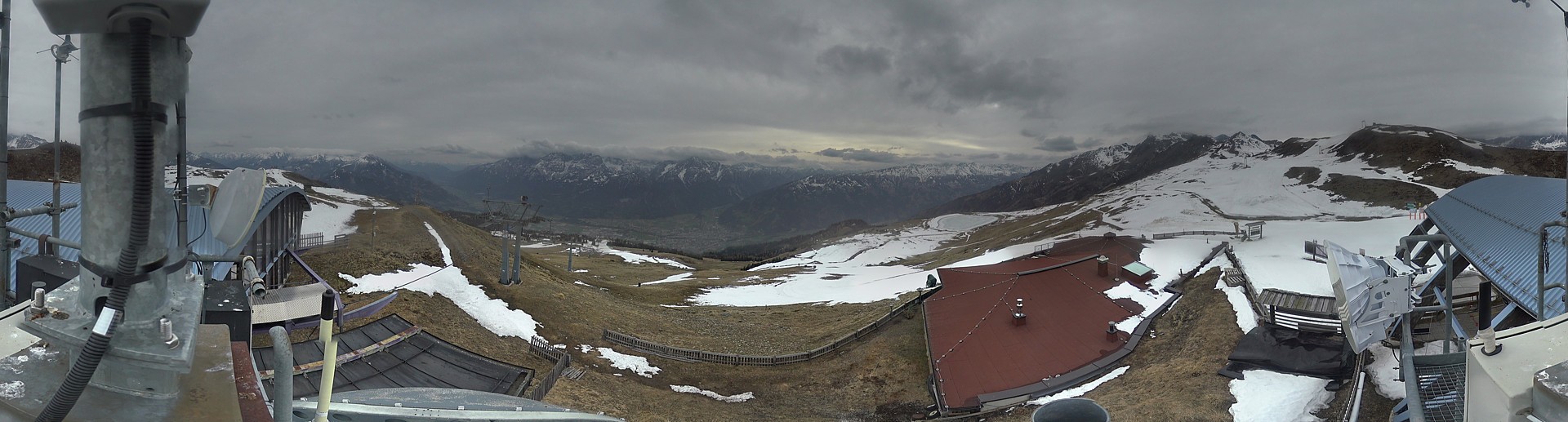 Archiv Foto Webcam Lienz: Panorama Zettersfeld