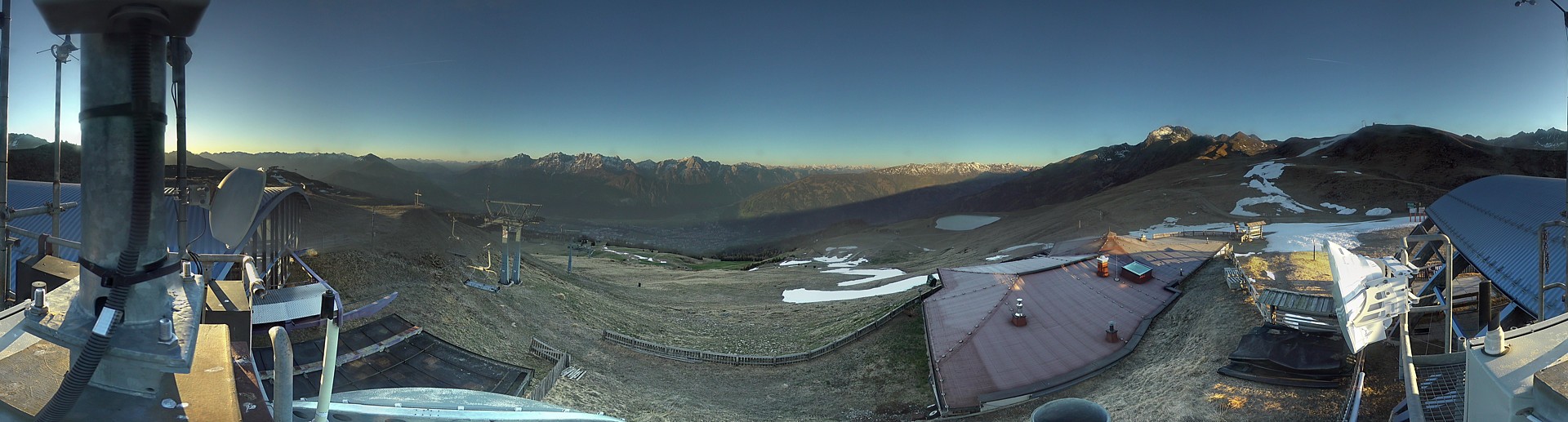 Archiv Foto Webcam Lienz: Panorama Zettersfeld
