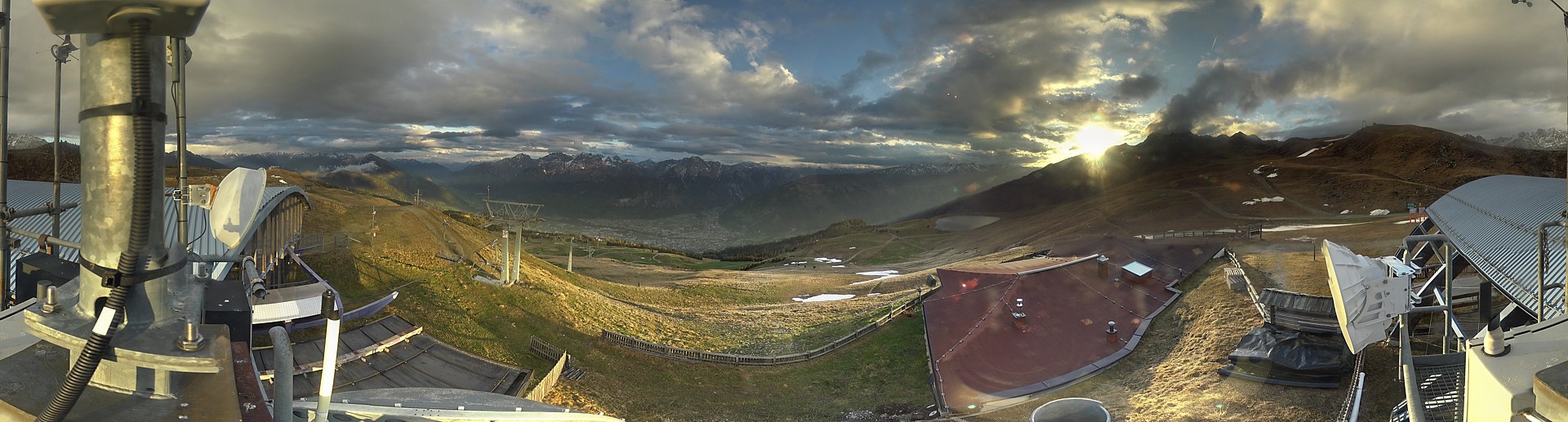 Archiv Foto Webcam Lienz: Panorama Zettersfeld