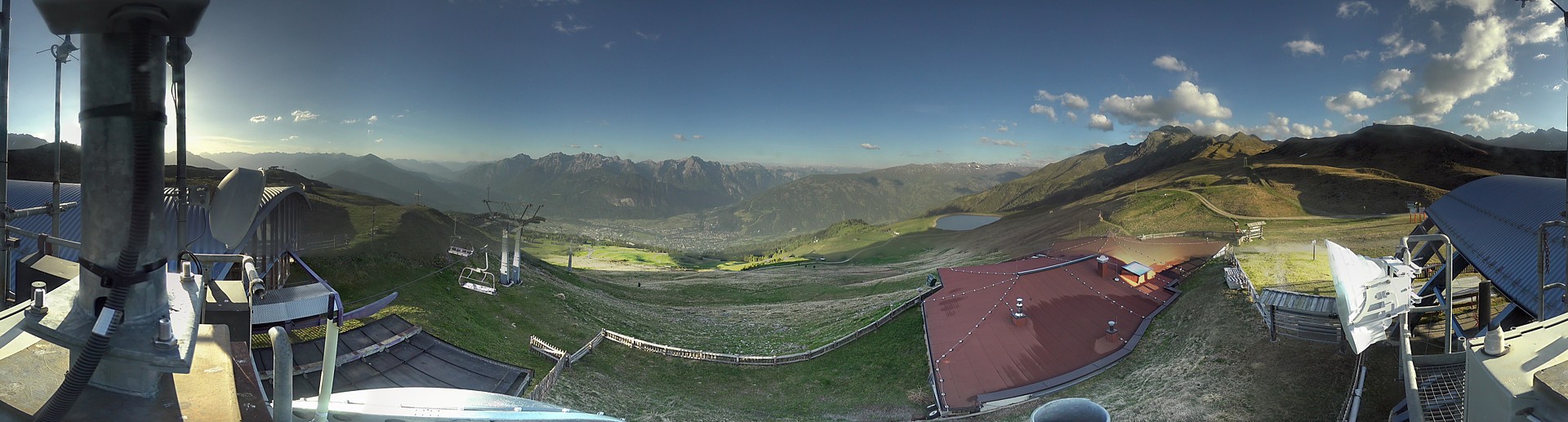 Archiv Foto Webcam Lienz: Panorama Zettersfeld
