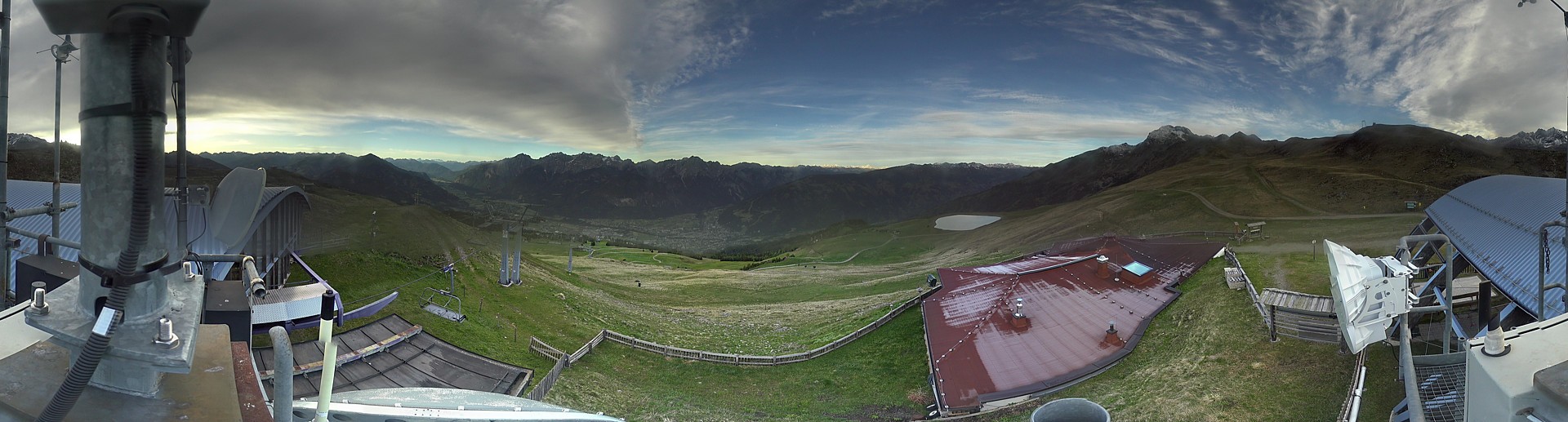 Archiv Foto Webcam Lienz: Panorama Zettersfeld