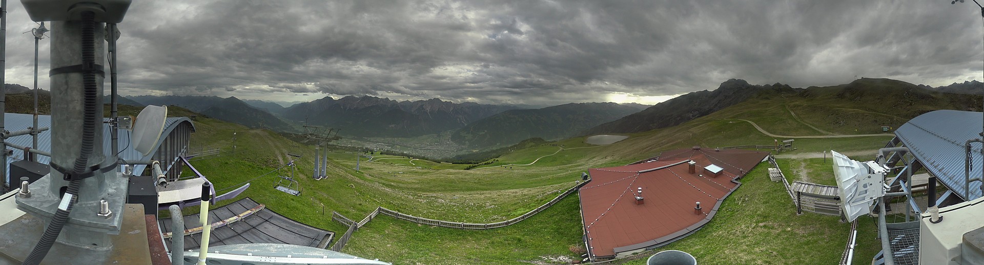 Archiv Foto Webcam Lienz: Panorama Zettersfeld