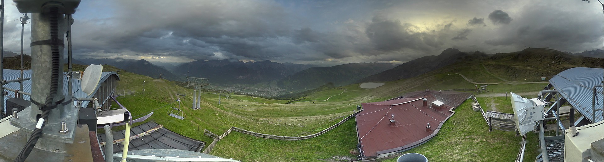 Archiv Foto Webcam Lienz: Panorama Zettersfeld