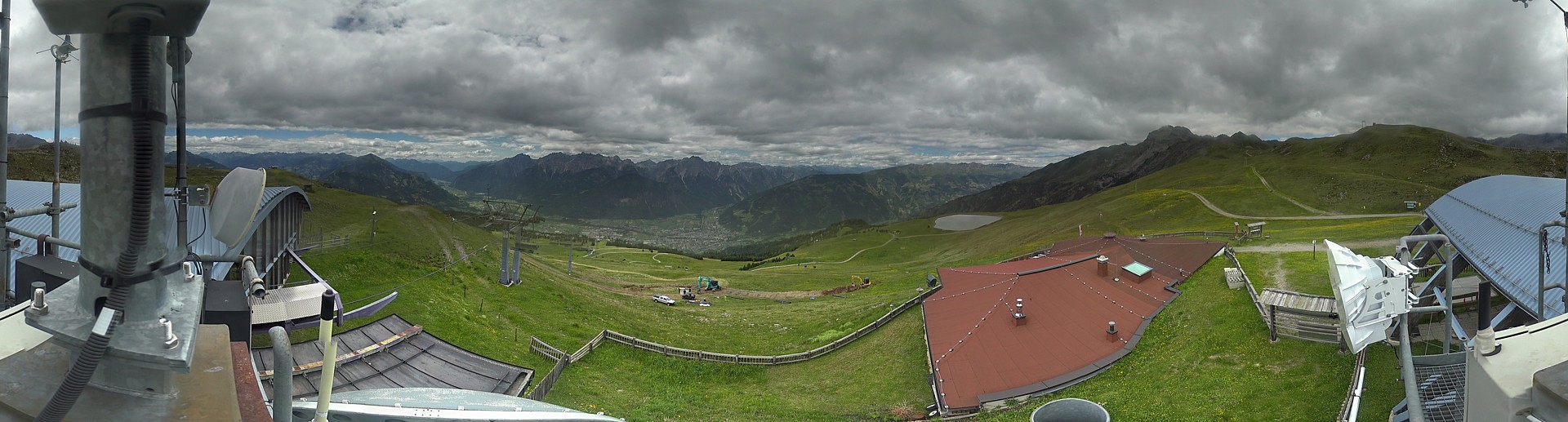 Archiv Foto Webcam Lienz: Panorama Zettersfeld