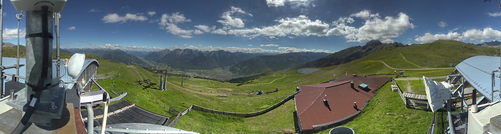 Archiv Foto Webcam Lienz: Panorama Zettersfeld