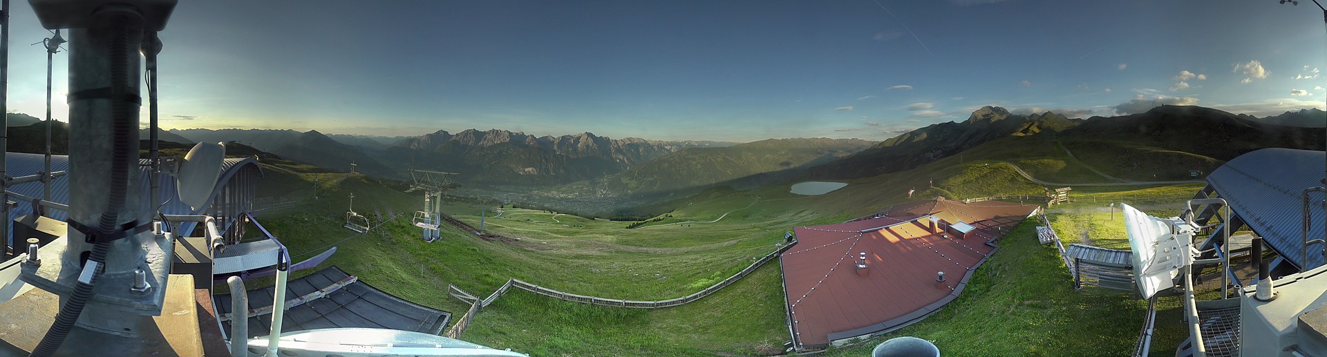 Archiv Foto Webcam Lienz: Panorama Zettersfeld