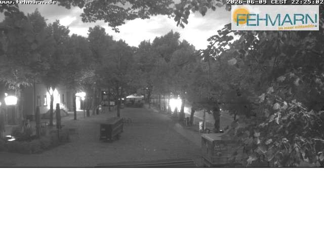 Archived image Webcam Fehmarn: View Market Place in Burg