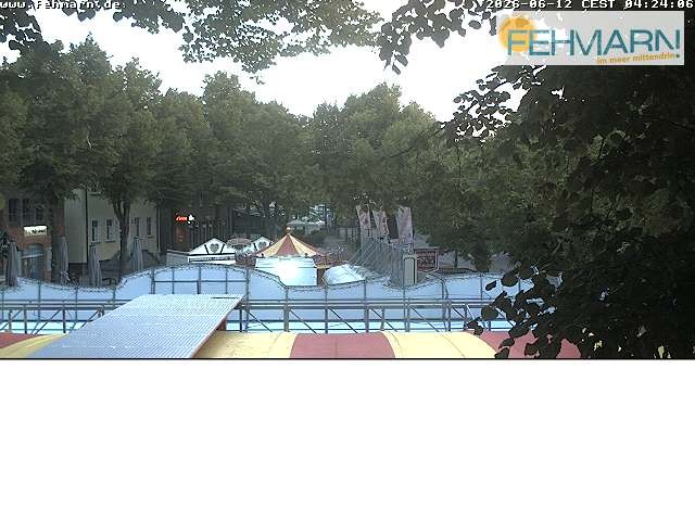 Archived image Webcam Fehmarn: View Market Place in Burg