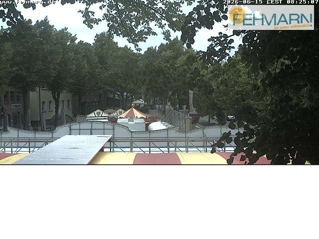 Archived image Webcam Fehmarn: View Market Place in Burg