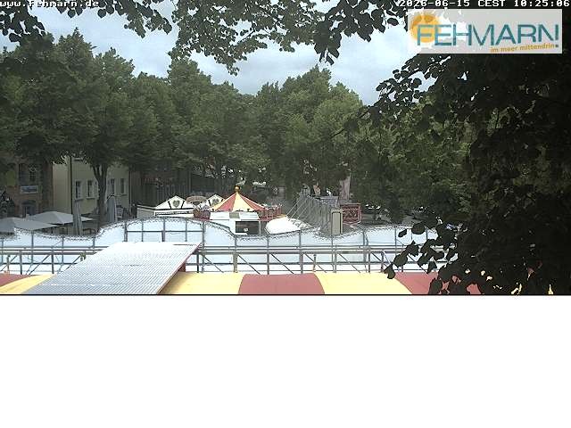 Archived image Webcam Fehmarn: View Market Place in Burg