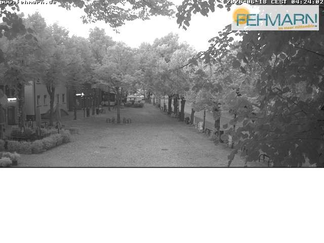 Archived image Webcam Fehmarn: View Market Place in Burg