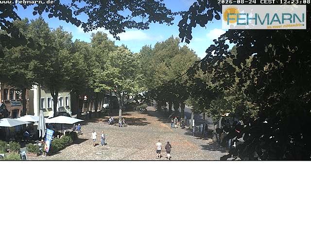Archived image Webcam Fehmarn: View Market Place in Burg