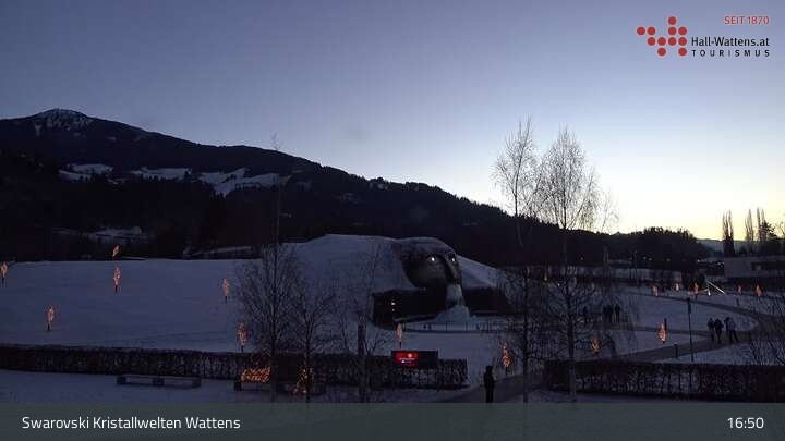 Archiv Foto Wattens: Swarovski Kristallwelten Video-Webcam