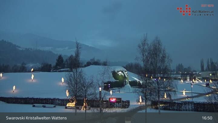 Archiv Foto Wattens: Swarovski Kristallwelten Video-Webcam