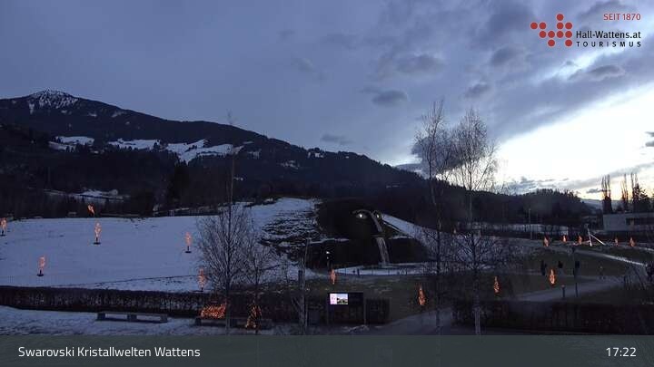 Archiv Foto Wattens: Swarovski Kristallwelten Video-Webcam