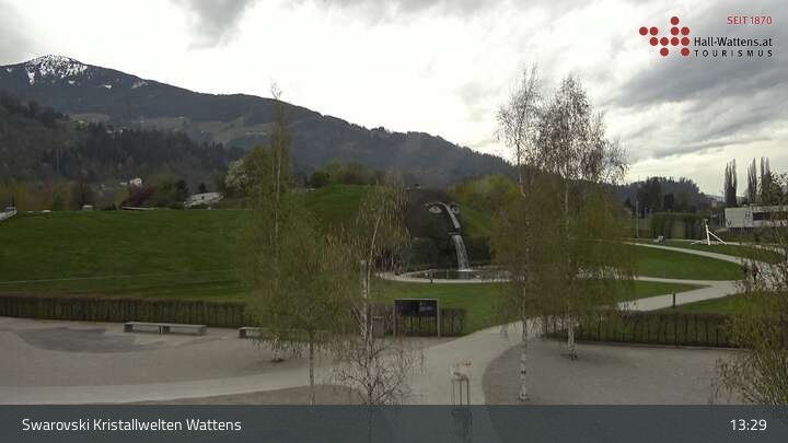 Archiv Foto Wattens: Swarovski Kristallwelten Video-Webcam