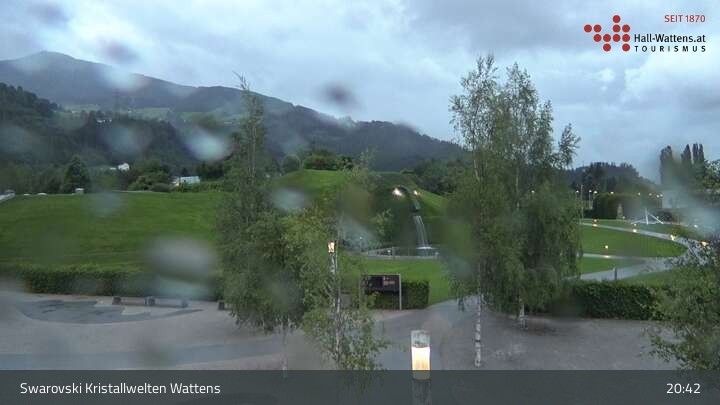 Archiv Foto Wattens: Swarovski Kristallwelten Video-Webcam