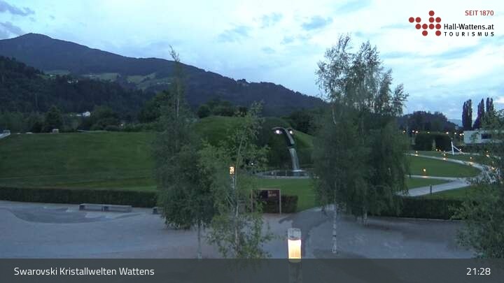 Archiv Foto Wattens: Swarovski Kristallwelten Video-Webcam