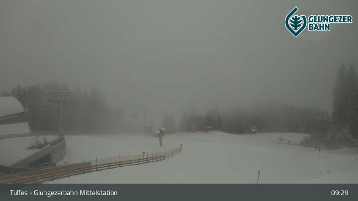 Archiv Foto Webcam Tulfes: Blick von der Mittelstation am Glungezer