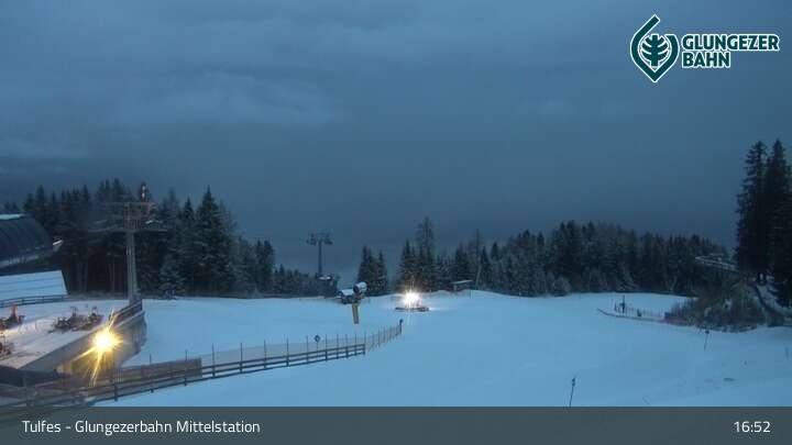 Archiv Foto Webcam Tulfes: Blick von der Mittelstation am Glungezer