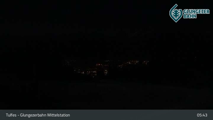 Archiv Foto Webcam Tulfes: Blick von der Mittelstation am Glungezer