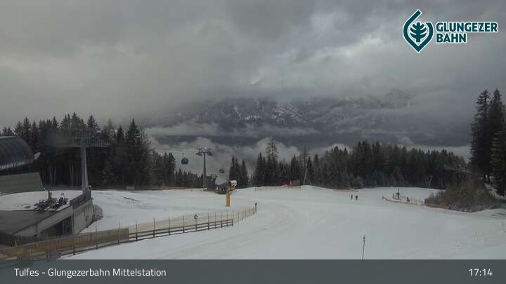 Archiv Foto Webcam Tulfes: Blick von der Mittelstation am Glungezer