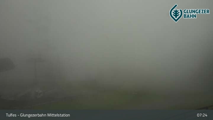 Archived image Webcam Tulfes - View from Mid Station Glungezer