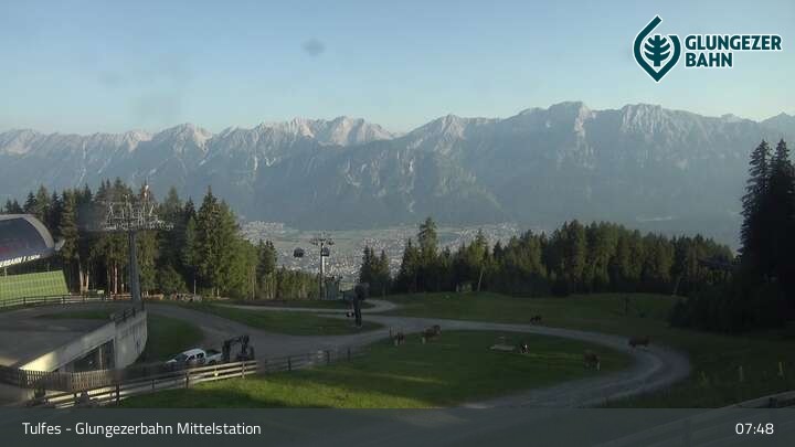 Archiv Foto Webcam Tulfes: Blick von der Mittelstation am Glungezer
