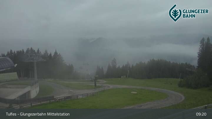 Archiv Foto Webcam Tulfes: Blick von der Mittelstation am Glungezer