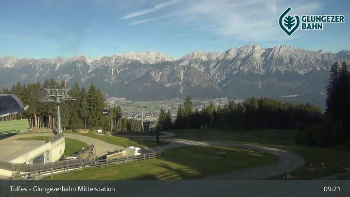 Archived image Webcam Tulfes - View from Mid Station Glungezer