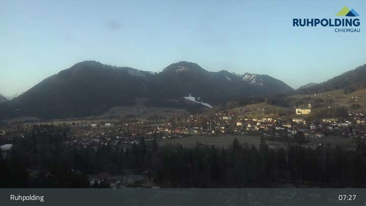 Archiv Foto Webcam Panorama Ruhpolding: Ort und Berge