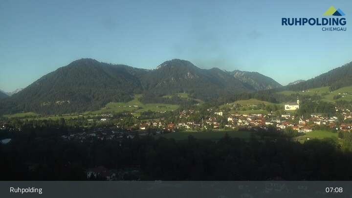 Archiv Foto Webcam Panorama Ruhpolding: Ort und Berge