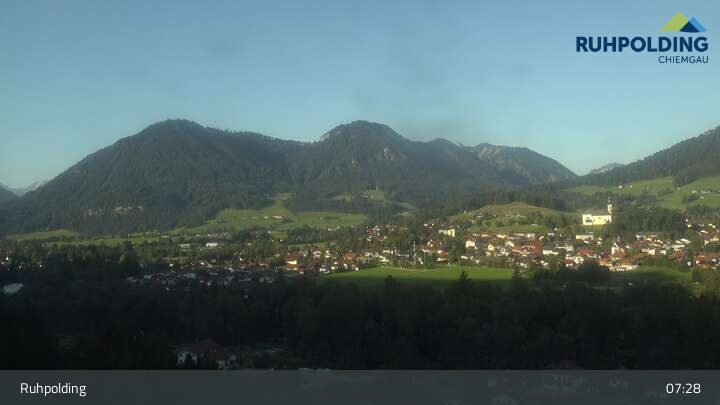 Archiv Foto Webcam Panorama Ruhpolding: Ort und Berge