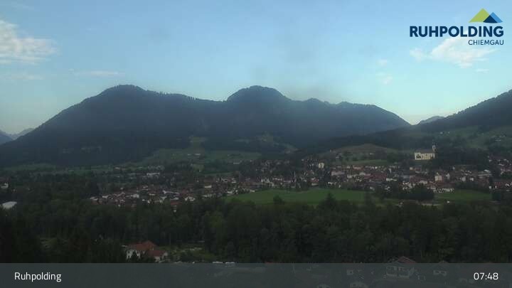 Archiv Foto Webcam Panorama Ruhpolding: Ort und Berge