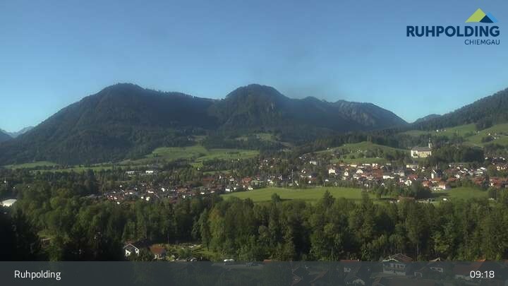 Archiv Foto Webcam Panorama Ruhpolding: Ort und Berge