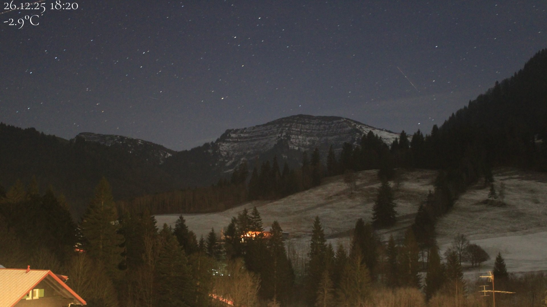 Archiv Foto Webcam Oberstaufen - Blick Hochgrat vom Biohotel Schratt