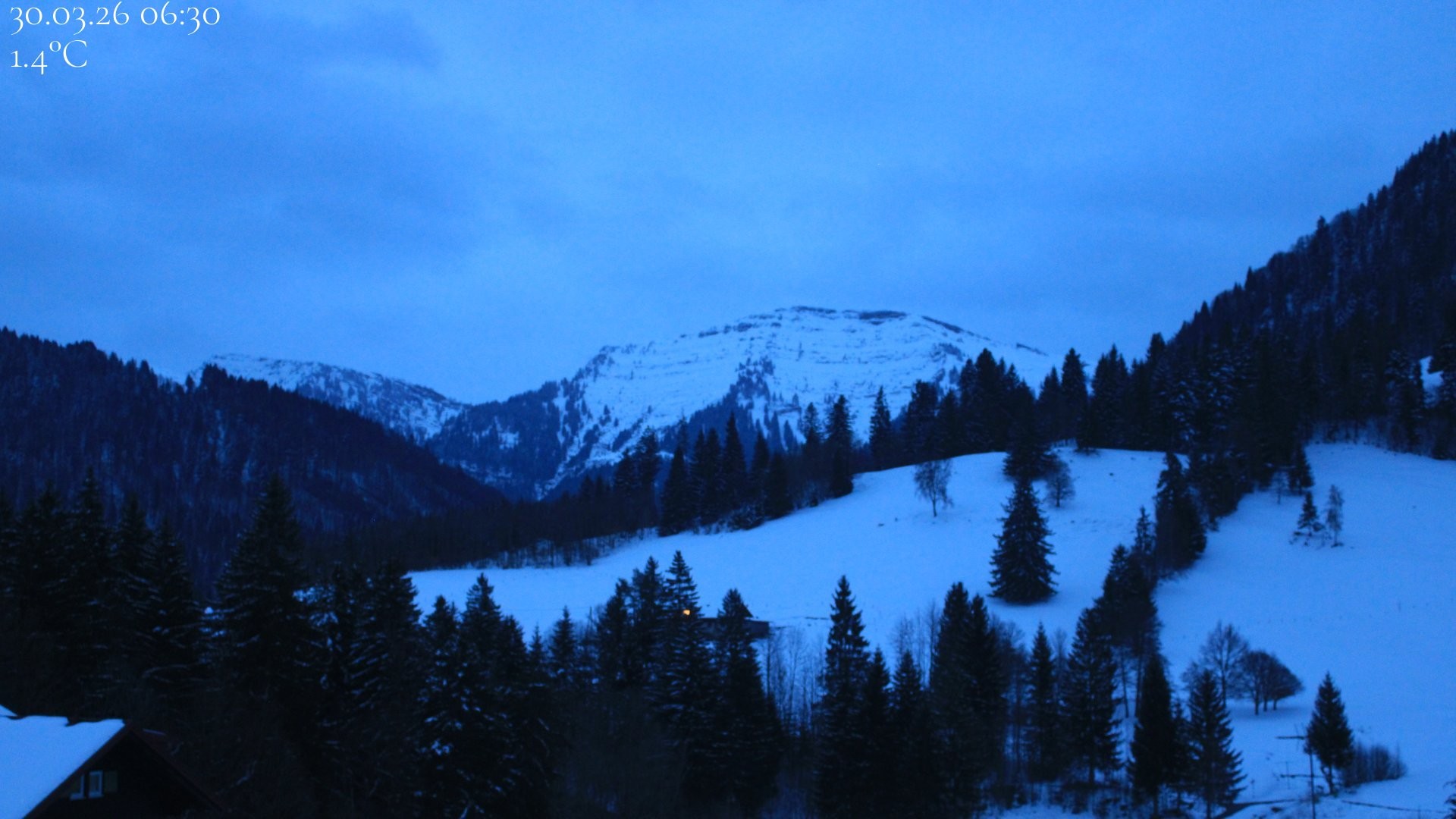 Archiv Foto Webcam Oberstaufen - Blick Hochgrat vom Biohotel Schratt